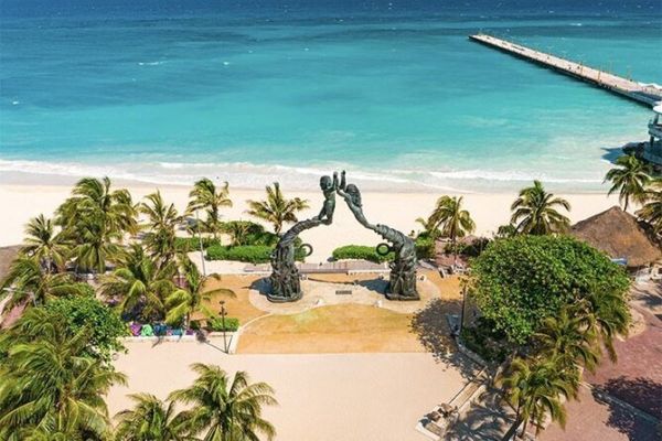 Luxury beachfront resort in Riviera Maya, Mexico